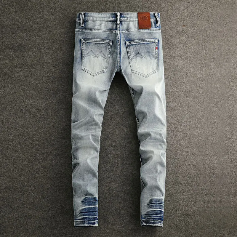 Fashion Designer Men Jeans High Quality Retro Light Blue Stretch Slim Fit Embroidery Ripped Jeans Men Y2K Vintage Denim Pants
Fashion Designer Men Jeans High Quality Retro Light Blue Stretch Slim Fit Embroidery Ripped Jeans Men Y2K Vintage Denim Pants