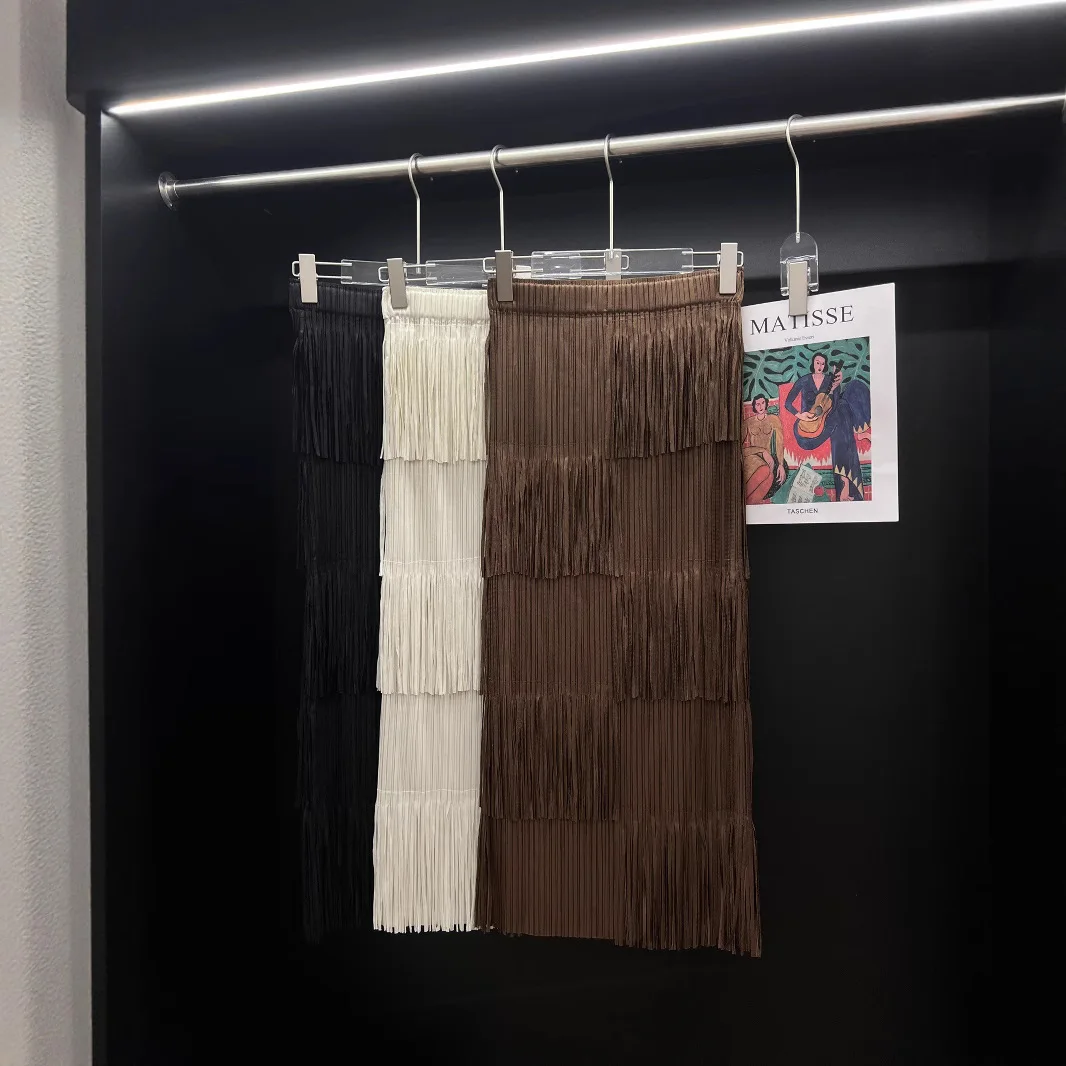 ALSEY Miyake Fringe Design Solid Colour Elastic Waist Women's Pleated Bustier 2025 Summer New Fashion Casual Versatile Skirt
ALSEY Miyake Fringe Design Solid Colour Elastic Waist Women's Pleated Bustier 2025 Summer New Fashion Casual Versatile Skirt