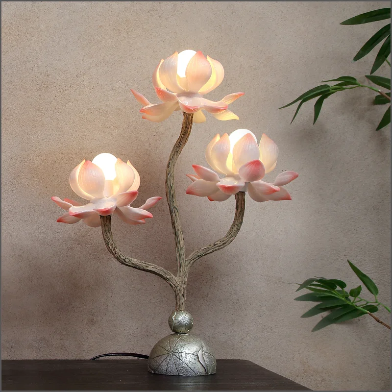 New Chinese style lotus lamp Buddha front lamp resin lotus lamp everbright decorative table God of Wealth Guanyin
New Chinese style lotus lamp Buddha front lamp resin lotus lamp everbright decorative table God of Wealth Guanyin