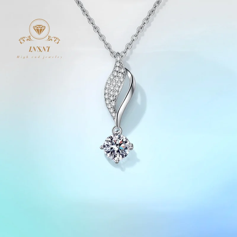 1ct Moissanite Ginkgo Leaf Pendant S925 Silver Instagrammable GBA Certified Women's Jewelry Trendy Accessories Gift for Women
1ct Moissanite Ginkgo Leaf Pendant S925 Silver Instagrammable GBA Certified Women's Jewelry Trendy Accessories Gift for Women