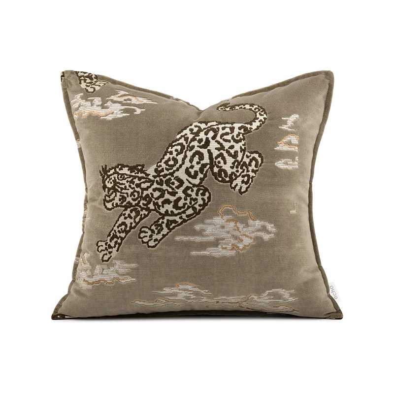 Retro Chinese Tiger Embroidery Pillows Lucky Cloud Cushion Case Luxury Brown Decorative Pillow Cover For Sofa Chair Home Decor
Retro Chinese Tiger Embroidery Pillows Lucky Cloud Cushion Case Luxury Brown Decorative Pillow Cover For Sofa Chair Home Decor