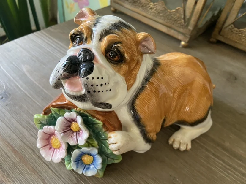 French Bulldog Statue Home Decoration Ornament Porcelain Dog Art Sculpture Animal Figurine Ceramic Crafts Decor Accessories Room
French Bulldog Statue Home Decoration Ornament Porcelain Dog Art Sculpture Animal Figurine Ceramic Crafts Decor Accessories Room
