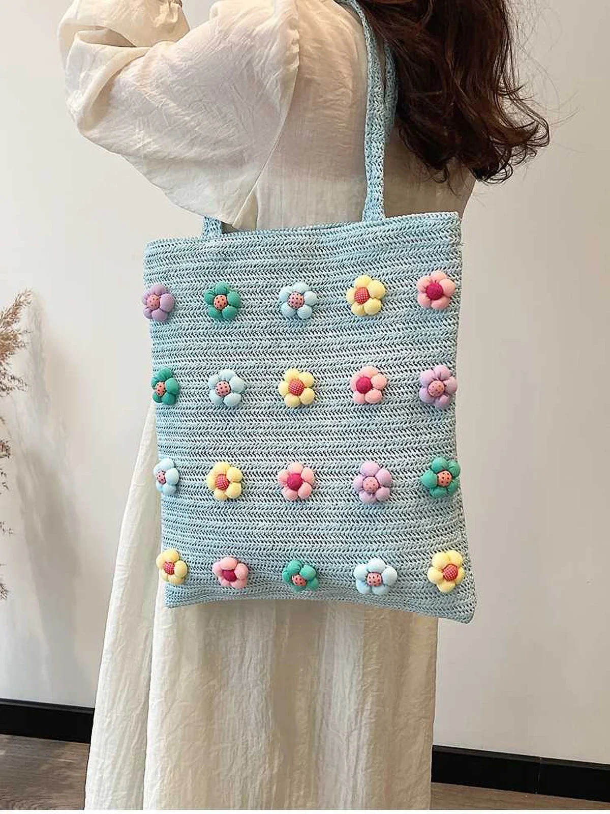Spring Summer Fashion Flower Hollow Out Grass Woven Bag Large Capacity Tote Bag New Beach Handbags Vacation One Shoulder Bags
Spring Summer Fashion Flower Hollow Out Grass Woven Bag Large Capacity Tote Bag New Beach Handbags Vacation One Shoulder Bags