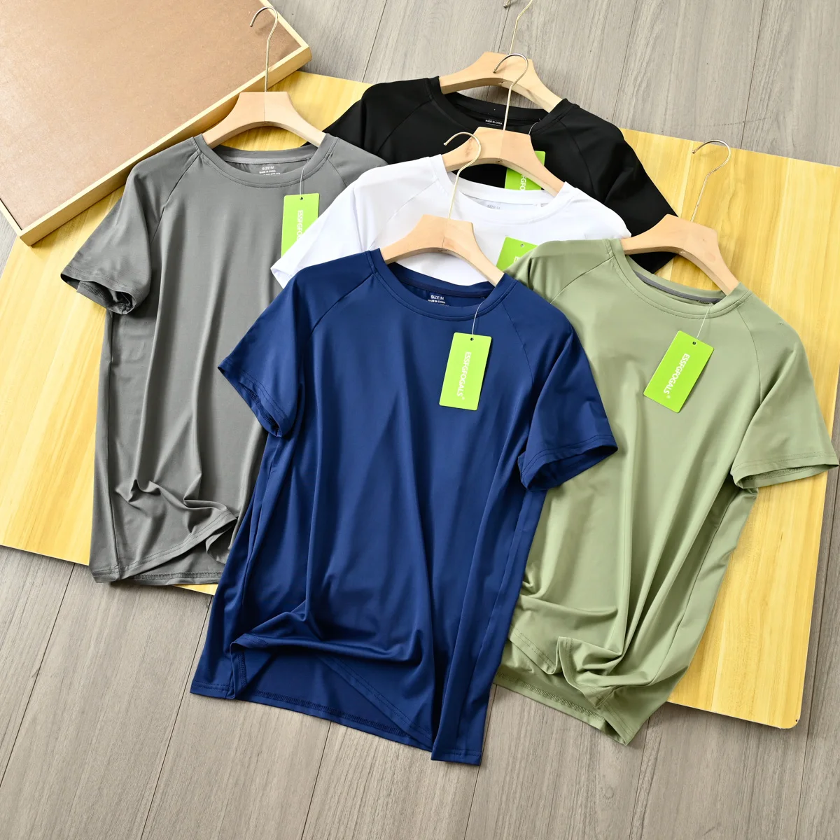 Outdoor Sports Men's T-irt Qui Dry Breathable Moisture ng Casual round Ne ort Sve Fitn Running Summer Top
Outdoor Sports Men's T-irt Qui Dry Breathable Moisture ng Casual round Ne ort Sve Fitn Running Summer Top