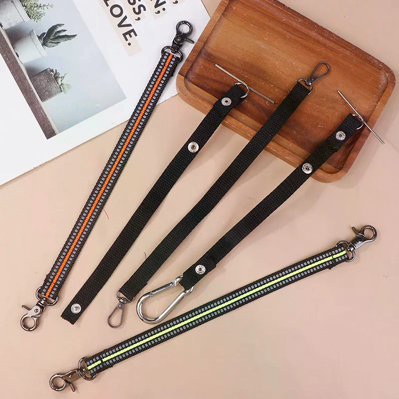 Holder Tool Tool Tool Bag,tool Electrical Tape Tape Thong with Trigger Snap Hook for Belt, Pouch, Backpack
Holder Tool Tool Tool Bag,tool Electrical Tape Tape Thong with Trigger Snap Hook for Belt, Pouch, Backpack
