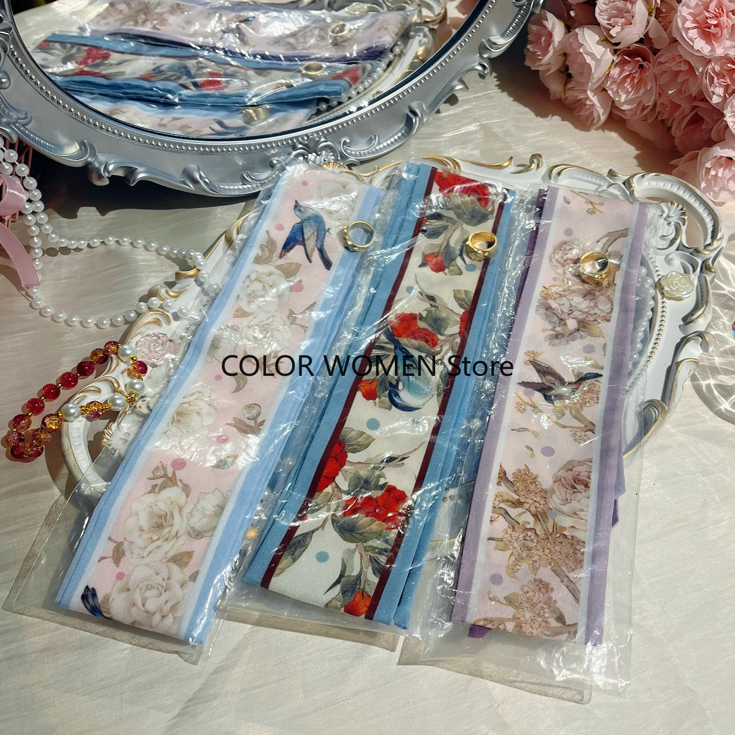 Flower Knows Goddess Series Limited Edition Scarf Hair Accessory Headband Bag Ornament
Flower Knows Goddess Series Limited Edition Scarf Hair Accessory Headband Bag Ornament