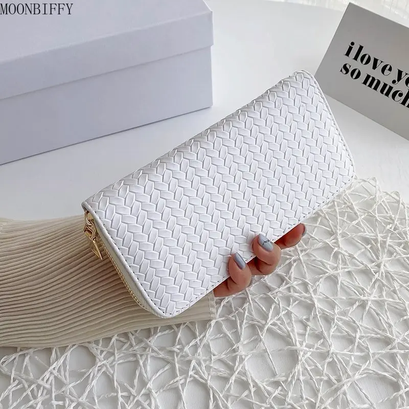 2022 Women Weave Wallet Leather Wrist Handle Phone Case Long Section Money Pocket Pouch Handbag Women Purse Card Holder Wallet
2022 Women Weave Wallet Leather Wrist Handle Phone Case Long Section Money Pocket Pouch Handbag Women Purse Card Holder Wallet