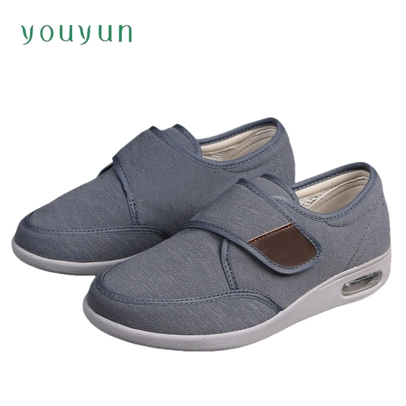 Neutral daily plus size soft and comfortable fiber fabric walking shoes, wool shoes for middle-aged and elderly mothers
Neutral daily plus size soft and comfortable fiber fabric walking shoes, wool shoes for middle-aged and elderly mothers