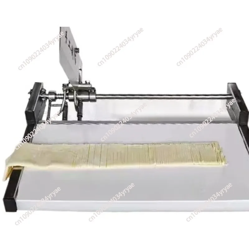 Noodle cutter Semi-automatic knife Vegetable cutter Hand rolling noodle ramen rice cake machine Pressing noodle machine
Noodle cutter Semi-automatic knife Vegetable cutter Hand rolling noodle ramen rice cake machine Pressing noodle machine