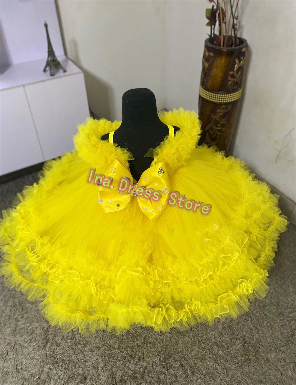 Lovely Customized Flower Girl Dress Layering Yellow Tulle for Wedding Dresses Bow Ball Pageant Kids Birthday Evening Gown
Lovely Customized Flower Girl Dress Layering Yellow Tulle for Wedding Dresses Bow Ball Pageant Kids Birthday Evening Gown