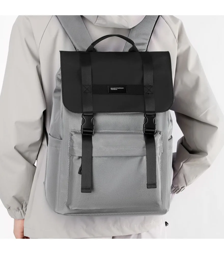 School bag men's backpack city backpack college student simple design sense niche men's and women's models
School bag men's backpack city backpack college student simple design sense niche men's and women's models