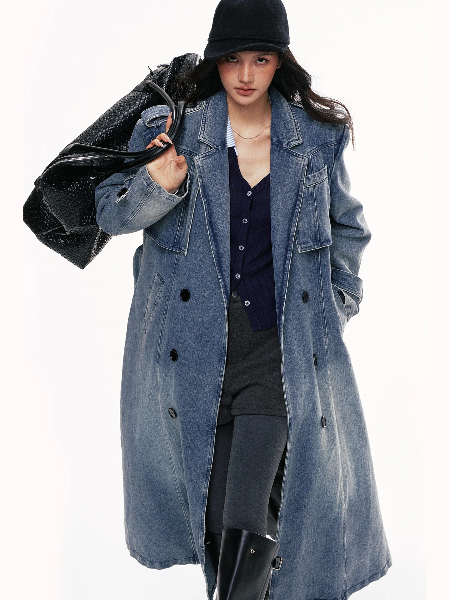 Женская винтажная джинсовая куртка Chill Zoey, цвет снежно-белый, средней длины, осенне-зимняя, модная, из смесового хлопка, повседневная, двубортная
Женская винтажная джинсовая куртка Chill Zoey, цвет снежно-белый, средней длины, осенне-зимняя, модная, из смесового хлопка, повседневная, двубортная