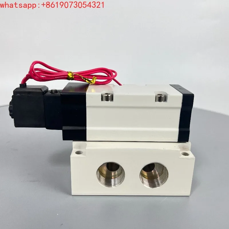 Solenoid valve PS340S two-position five-way pneumatic reversing valve with base PS340D solenoid double electronic control
Solenoid valve PS340S two-position five-way pneumatic reversing valve with base PS340D solenoid double electronic control