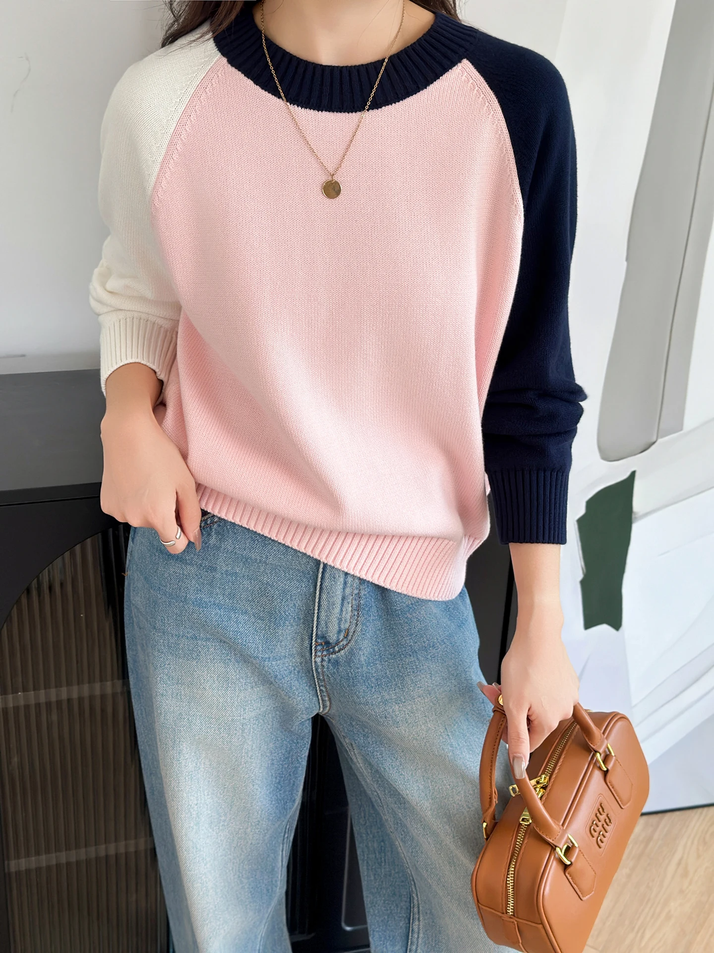 Korean Sle Color Blo Ne Long Sve Knitted Sweater Women's Casual Thiened Pure Cotton Top round Ne Warmth
Korean Sle Color Blo Ne Long Sve Knitted Sweater Women's Casual Thiened Pure Cotton Top round Ne Warmth