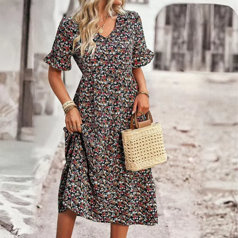 plus Size Floral Print V-Neck Ruffled Short Sleeve Dress Elegant Comfortable Skirt for Vacation Wear
plus Size Floral Print V-Neck Ruffled Short Sleeve Dress Elegant Comfortable Skirt for Vacation Wear