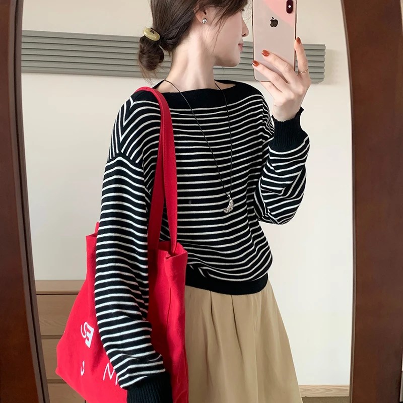 Женские пуловеры с узором «Снежные кристаллы»: Зимний феномен, морозная структура, образование снежинок, узоры холодной погоды
Женские пуловеры с узором «Снежные кристаллы»: Зимний феномен, морозная структура, образование снежинок, узоры холодной погоды