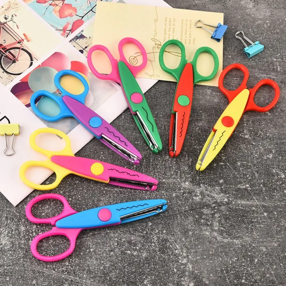 1/6PCS DIY Color Lace Scissors Small Round Head Comfortable Hand Art Safety Scissors Stationery Wavy Pattern Paper Cutter
1/6PCS DIY Color Lace Scissors Small Round Head Comfortable Hand Art Safety Scissors Stationery Wavy Pattern Paper Cutter