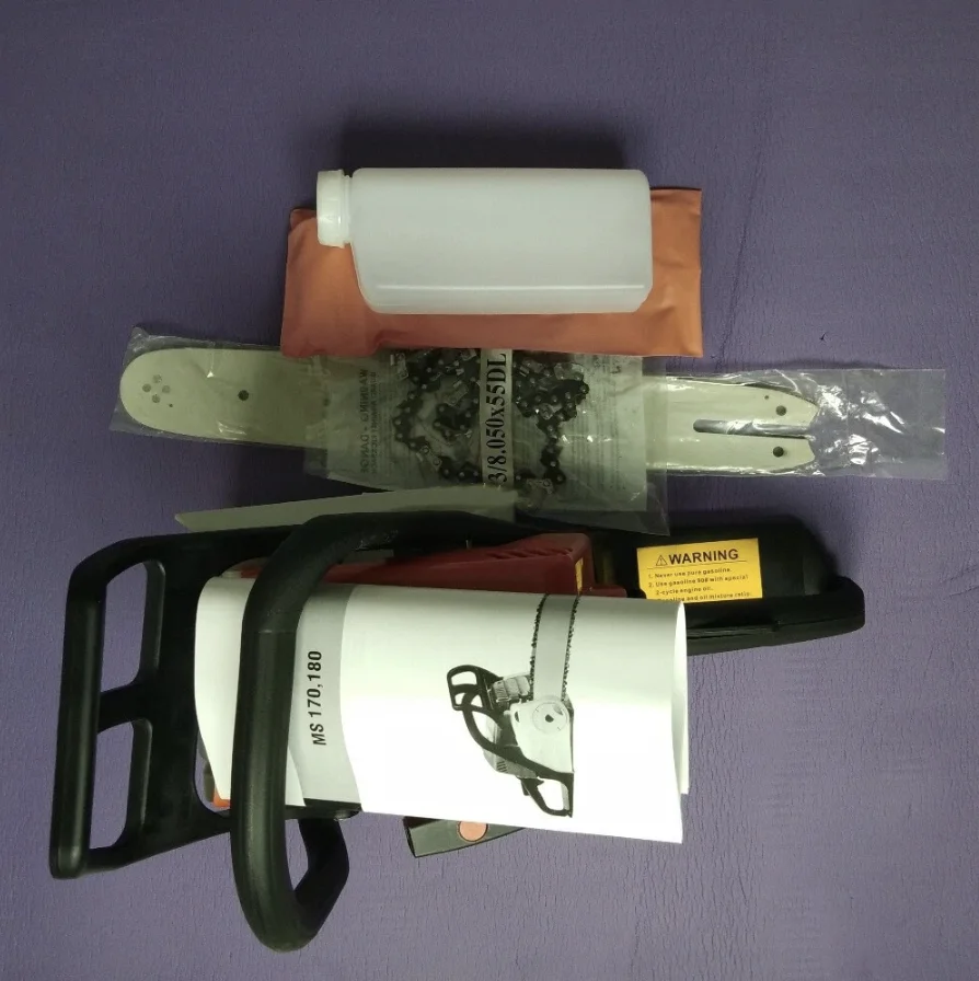 MS180 chainsaw 14inch bar 32cc portable wooking wood wooden saw cutting 2.2kw mini saw
MS180 chainsaw 14inch bar 32cc portable wooking wood wooden saw cutting 2.2kw mini saw