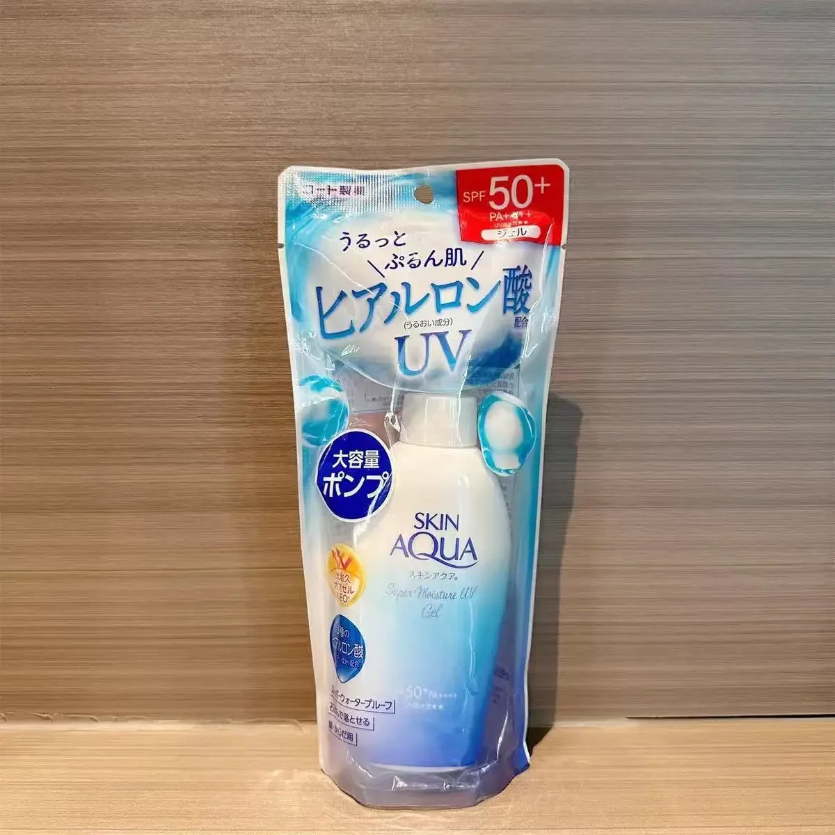 Японский солнцезащитный крем для кожи Aqua, супер увлажняющий солнцезащитный лосьон SPF50, УФ-освежающий гель, 140 мл
Японский солнцезащитный крем для кожи Aqua, супер увлажняющий солнцезащитный лосьон SPF50, УФ-освежающий гель, 140 мл