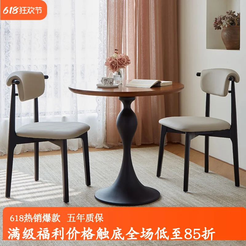 Nordic Luxury Negotiation Table, Balcony Round Coffee Table, Vintage Cafe Small Dining Table, Mid-Century Commercial Use Desk
Nordic Luxury Negotiation Table, Balcony Round Coffee Table, Vintage Cafe Small Dining Table, Mid-Century Commercial Use Desk