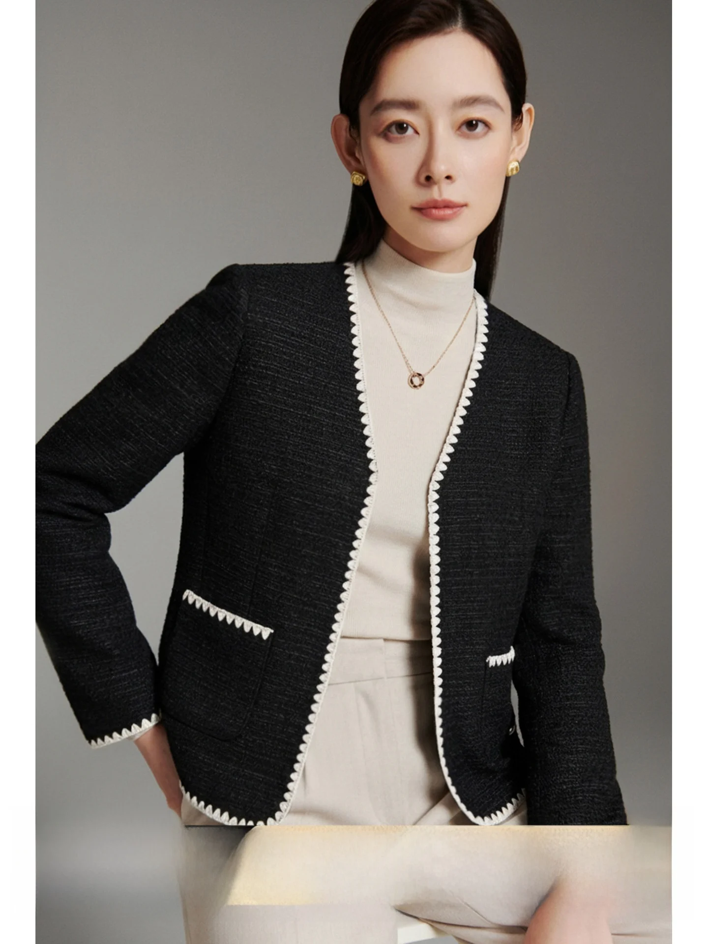 CVANEA Spring 2026 Small Fragrance Style Triacetate Embroidered Commute Suit Jacket Women Elegant Straight Cut Long Sleeve
CVANEA Spring 2026 Small Fragrance Style Triacetate Embroidered Commute Suit Jacket Women Elegant Straight Cut Long Sleeve