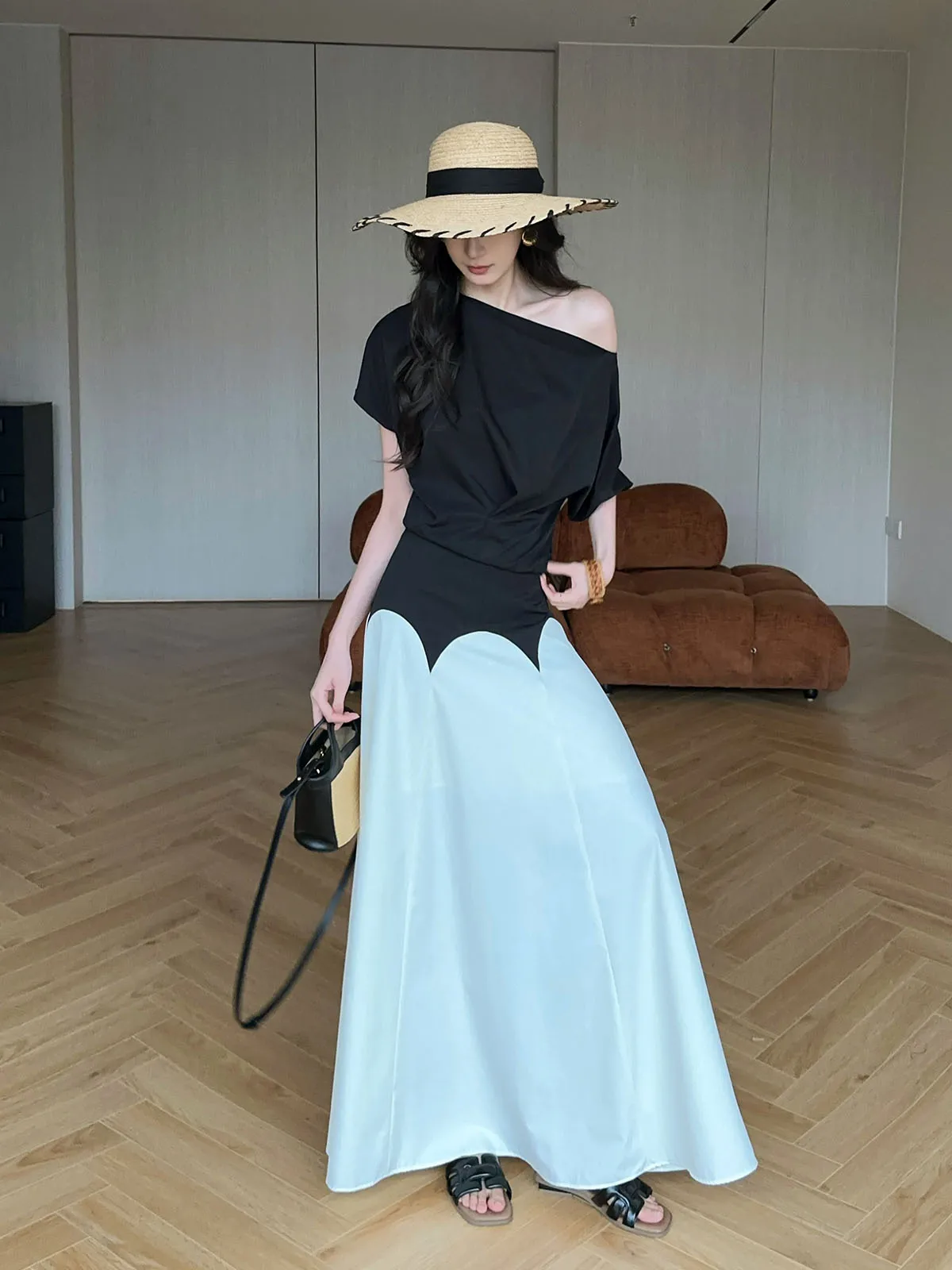 Женский модный универсальный летний топ с эффектом похудения и дизайном на одно плечо, удобный, из полиэстера
Женский модный универсальный летний топ с эффектом похудения и дизайном на одно плечо, удобный, из полиэстера