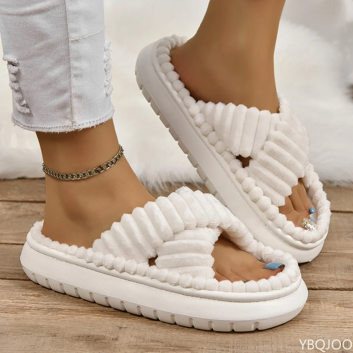 Autumn Winter Corduroy Home Slippers Women Cross Band Thick Soft Sole Slides Platform Shoes female Non Slip Indoor Slippers
Autumn Winter Corduroy Home Slippers Women Cross Band Thick Soft Sole Slides Platform Shoes female Non Slip Indoor Slippers