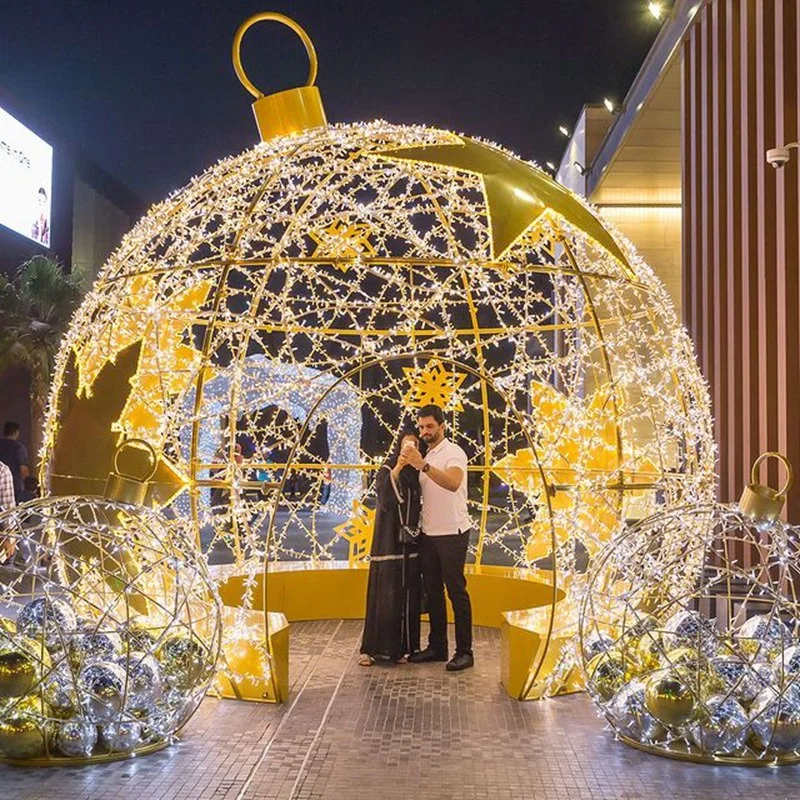 custom.Best quality Customized Large Decoration Light 3d Outdoor Ball Motif Light
custom.Best quality Customized Large Decoration Light 3d Outdoor Ball Motif Light
