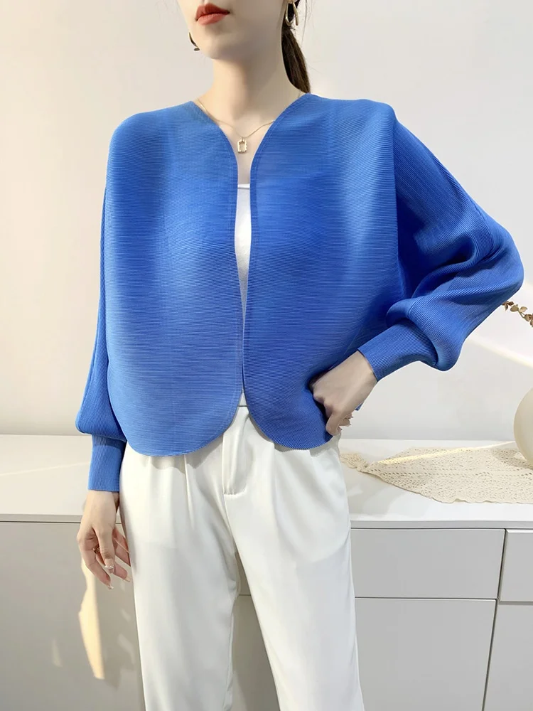 Spring New Loose Women's Long Sleeve Folded Hem Pure Color Casual Open Cardigan Short Outerwear Three-Resident Art Creation
Spring New Loose Women's Long Sleeve Folded Hem Pure Color Casual Open Cardigan Short Outerwear Three-Resident Art Creation