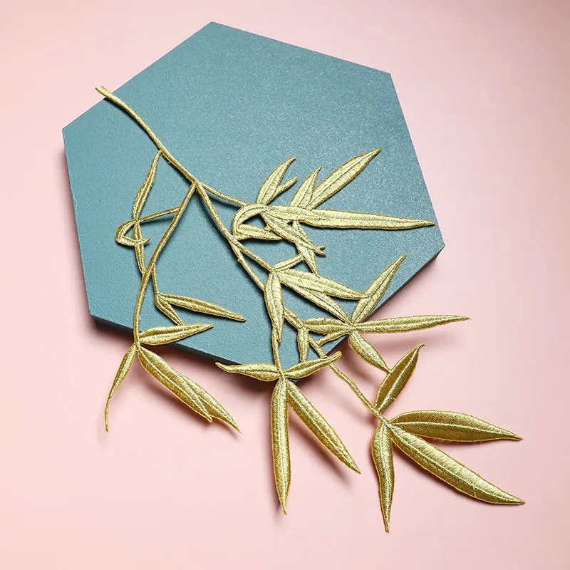 1 Piece Iron on Embroidery 22.5*31.4cm Bamboo Branch Stickers DIY Cheongsam Box Bag Patch Decoration Adhesive Backing
1 Piece Iron on Embroidery 22.5*31.4cm Bamboo Branch Stickers DIY Cheongsam Box Bag Patch Decoration Adhesive Backing