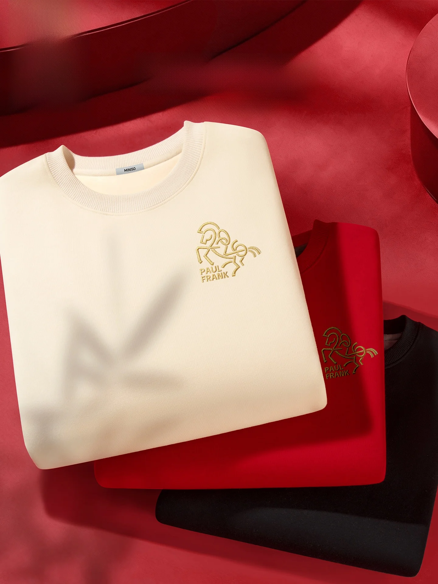 Красная толстовка на флисовой подкладке, коллекция Весна 2026, повседневная, с длинными рукавами, круглым вырезом, принтом, теплая, комфортная посадка
Красная толстовка на флисовой подкладке, коллекция Весна 2026, повседневная, с длинными рукавами, круглым вырезом, принтом, теплая, комфортная посадка