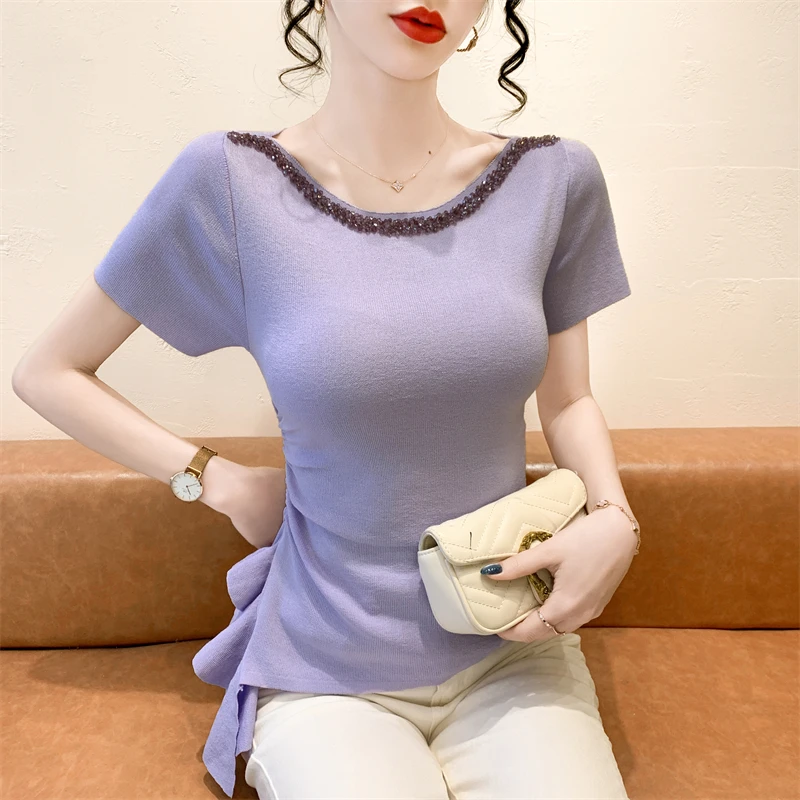 Summer Women's Shiny Diamonds Knitted T-shirt New Fashion Short Sleeve Tops Ladies Ruched Ruffles Elastic Slim Tees 2025 New
Summer Women's Shiny Diamonds Knitted T-shirt New Fashion Short Sleeve Tops Ladies Ruched Ruffles Elastic Slim Tees 2025 New