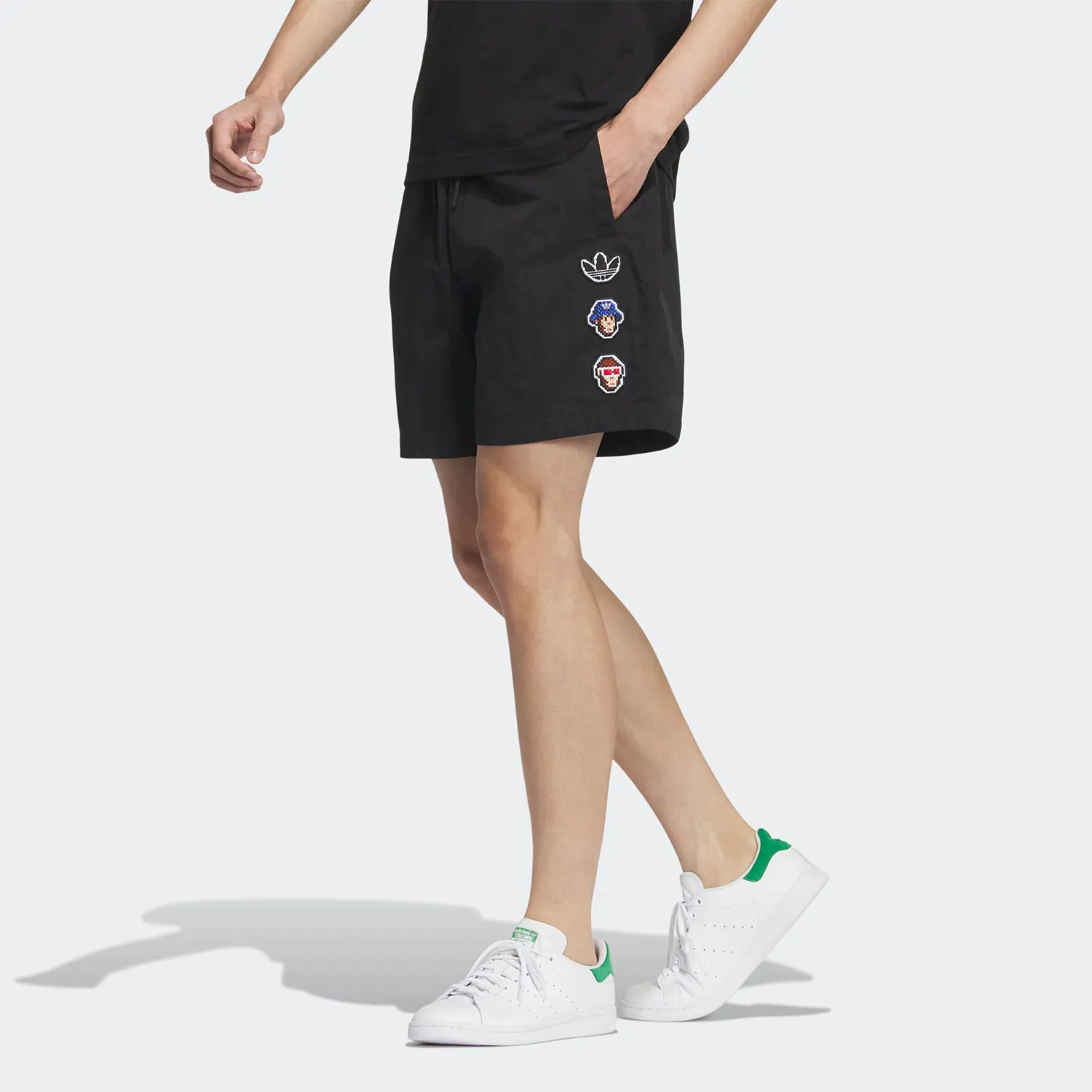 Оригинальные летние мужские простые повседневные спортивные шорты Adidas IP1796
Оригинальные летние мужские простые повседневные спортивные шорты Adidas IP1796