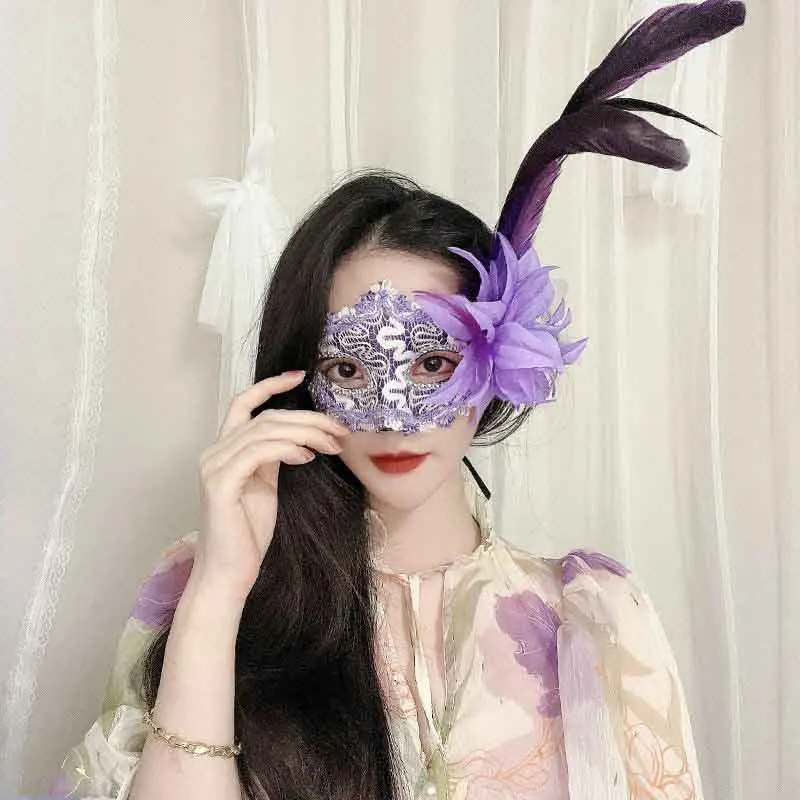 Flowers Feather Women Masquerade Mask Halloween Prom Stage Performance Bar Party Fashion Sexy Lace Cosplay Black White Red Green
Flowers Feather Women Masquerade Mask Halloween Prom Stage Performance Bar Party Fashion Sexy Lace Cosplay Black White Red Green