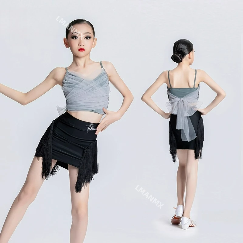 Children's Latin dance costumes, girls' professional practice clothes, new high-end tassel performance clothes
Children's Latin dance costumes, girls' professional practice clothes, new high-end tassel performance clothes