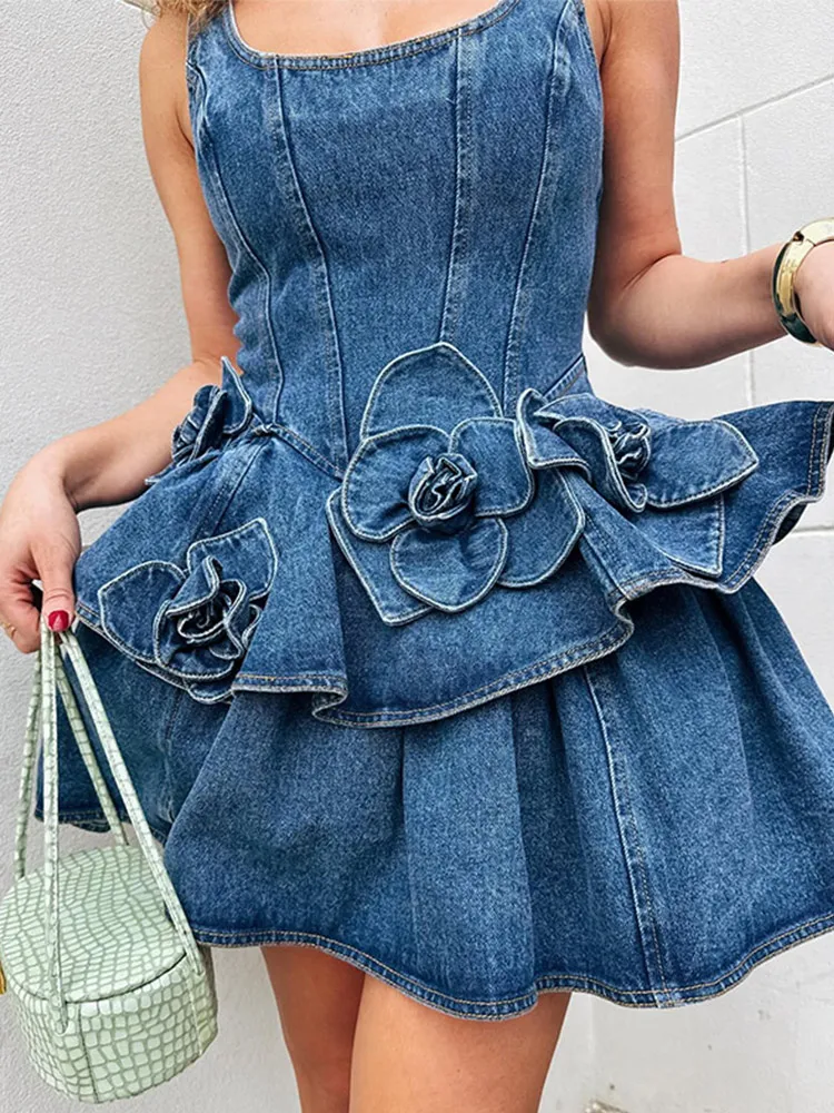 Women's Sweet Style Sleeveless Denim Mini Dress Designer 3D Flower Decor WIth Ruffled Hem Summer Casual Daily Streetwear Skirts
Women's Sweet Style Sleeveless Denim Mini Dress Designer 3D Flower Decor WIth Ruffled Hem Summer Casual Daily Streetwear Skirts