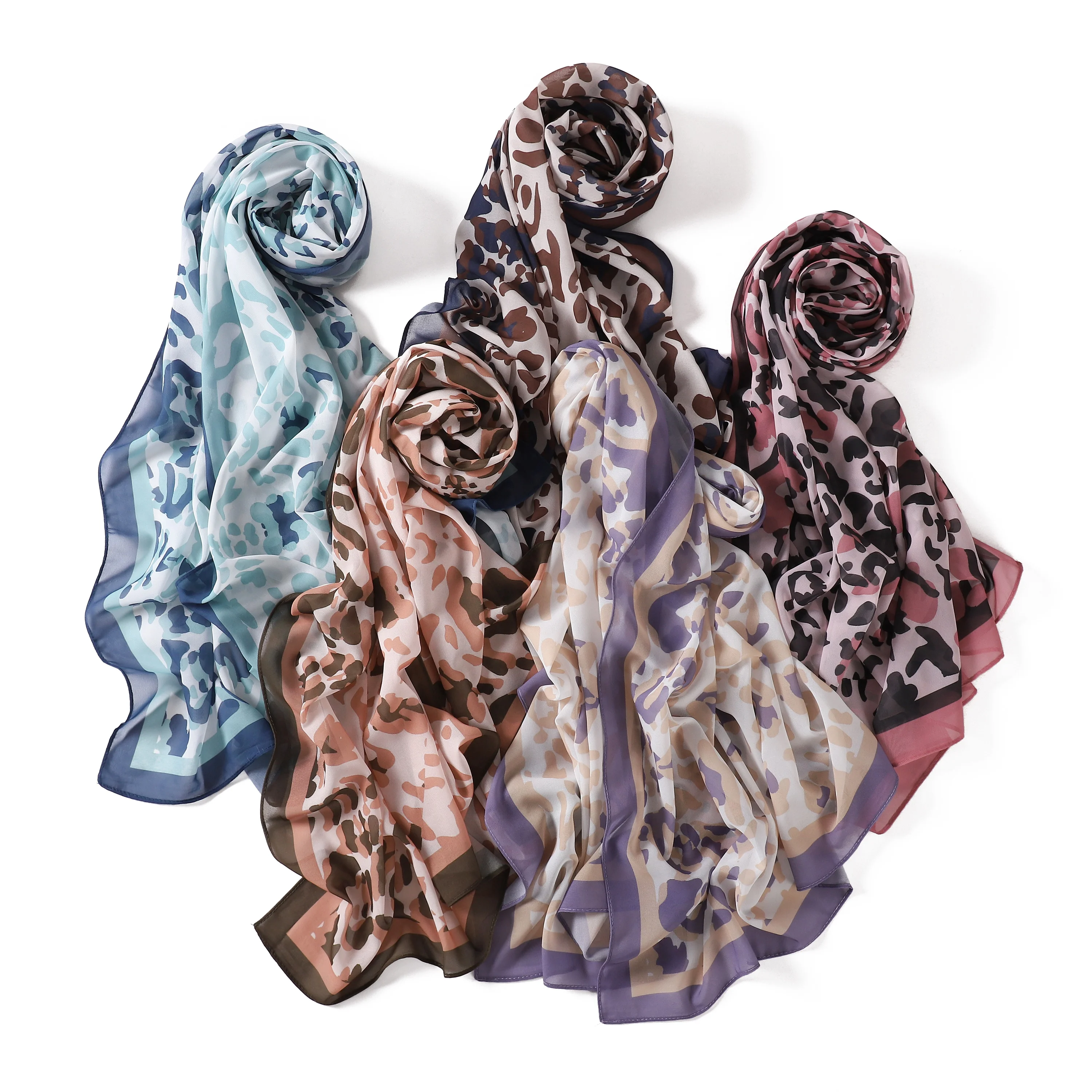Premium Women Long Leopard Chiffon Shawl Scarf Spring Excellent Printed Hijab Breathable Islamic Headscarf Ethnic Muslim Scarves
Premium Women Long Leopard Chiffon Shawl Scarf Spring Excellent Printed Hijab Breathable Islamic Headscarf Ethnic Muslim Scarves