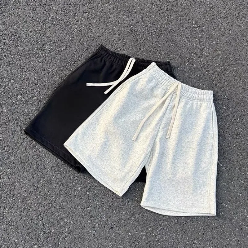 Men's 2026 Summer New Collection Solid Color Simple Lightweight Drawstring Sports Shorts Loose Casual Shorts
Men's 2026 Summer New Collection Solid Color Simple Lightweight Drawstring Sports Shorts Loose Casual Shorts