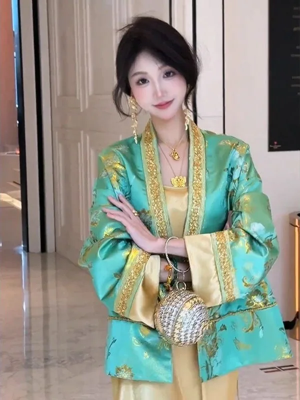 New Chinese Style Two-Piece Set Women's Fashion Autumn Light National Style Luxury Feel Strapless Top with Belted Skirt
New Chinese Style Two-Piece Set Women's Fashion Autumn Light National Style Luxury Feel Strapless Top with Belted Skirt