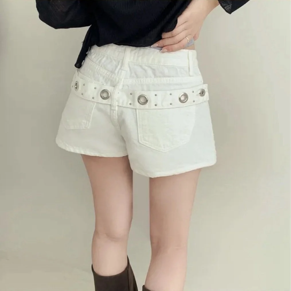 Loose A-Line Shorts Casual Versatile High Waist Wide Leg Jeans Blue Cotton Non-Fit All Seasons Comfortable Relaxing Shorts
Loose A-Line Shorts Casual Versatile High Waist Wide Leg Jeans Blue Cotton Non-Fit All Seasons Comfortable Relaxing Shorts