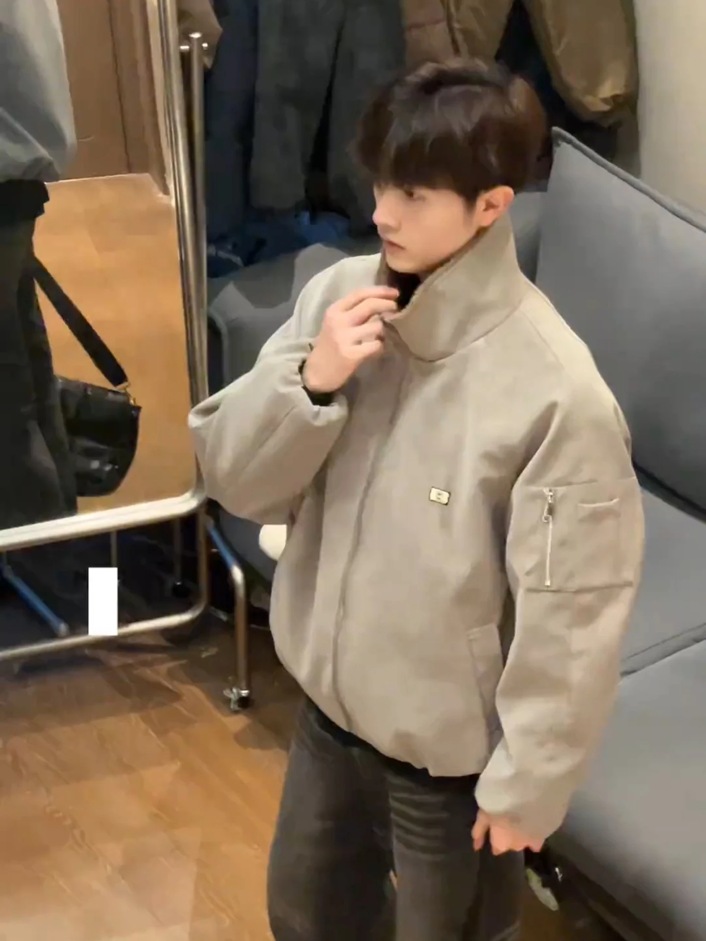 Men's Thiened Fce Lined Fur Collar Cotton Jaet Winter Warm Outerwear Inteated Leather And Fur Cleanfit Sle Casual ...
Men's Thiened Fce Lined Fur Collar Cotton Jaet Winter Warm Outerwear Inteated Leather And Fur Cleanfit Sle Casual ...