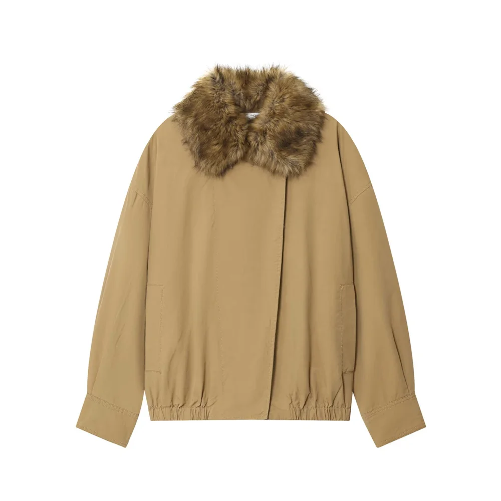 Autumn New Product Women's Fashion Versatile Casual Style Flip Collar Long Sleeve Artificial Fur Pilot Jacket Coat
Autumn New Product Women's Fashion Versatile Casual Style Flip Collar Long Sleeve Artificial Fur Pilot Jacket Coat