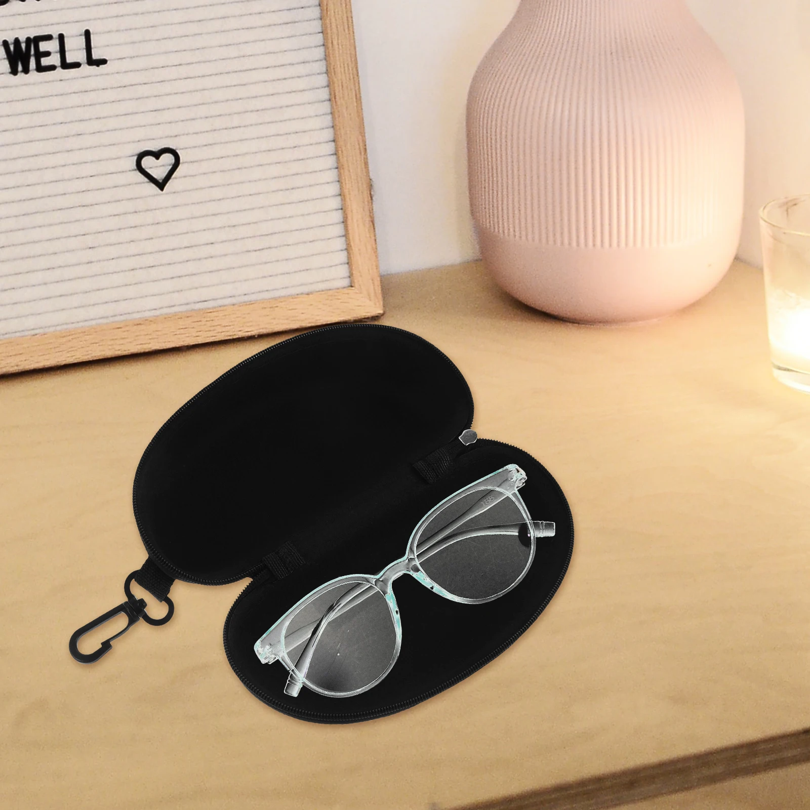 2Pcs Black Sunglasses Case Hard Shell Goggles Storage Box Portable Eyewear Travel ganizer Glasses Fiber Material
2Pcs Black Sunglasses Case Hard Shell Goggles Storage Box Portable Eyewear Travel ganizer Glasses Fiber Material