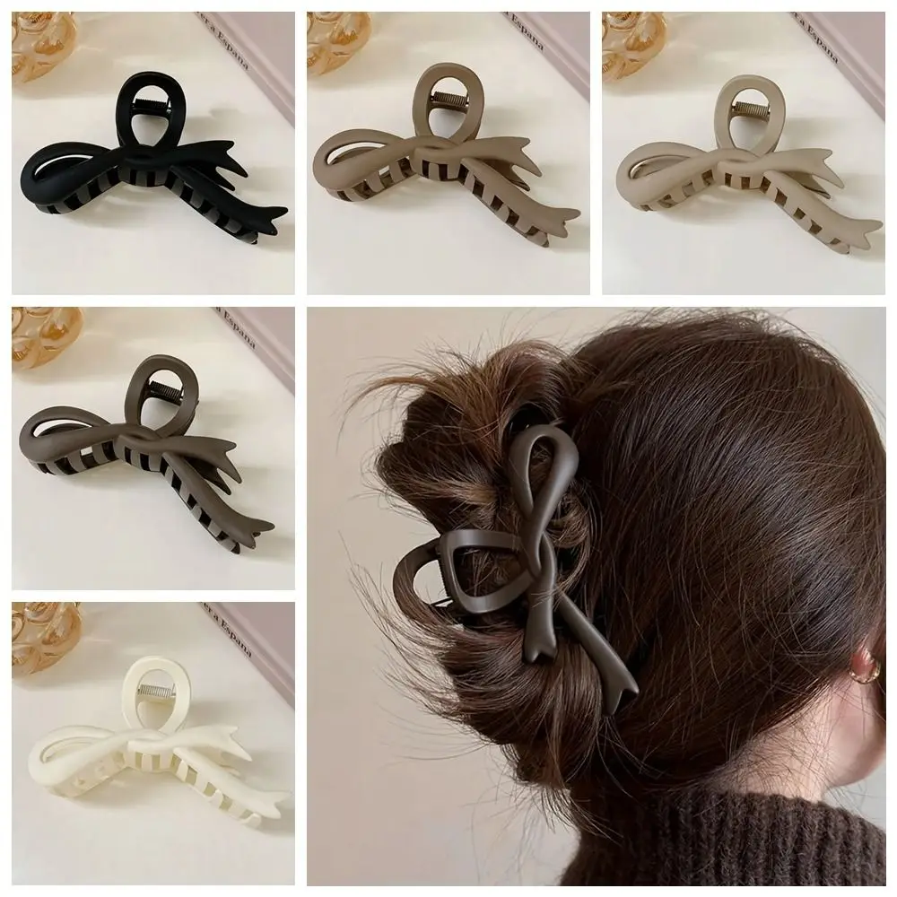 Geometric Plastic Matte Bow Hair Clips Resin Solid Acrylic Twisted Hair Claws Elegant Waterproof Shark Clips Travel
Geometric Plastic Matte Bow Hair Clips Resin Solid Acrylic Twisted Hair Claws Elegant Waterproof Shark Clips Travel