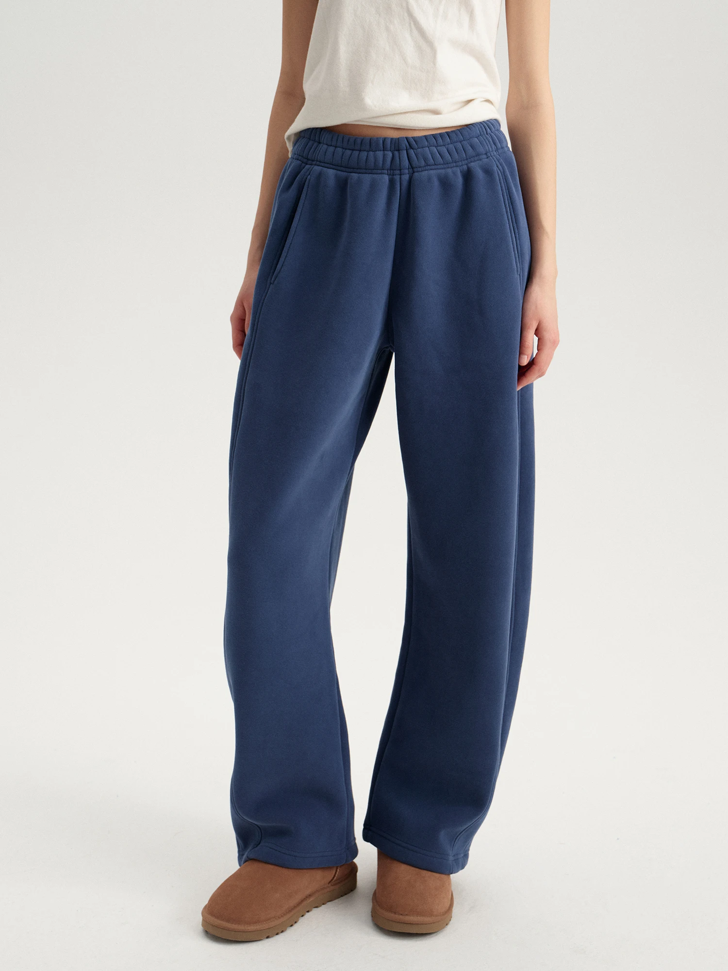 Зимние спортивные брюки Tfa Thiened Orlon свободного кроя, универсальные, с широкими штанинами, на резинке, повседневные, женские, модные, повседневные
Зимние спортивные брюки Tfa Thiened Orlon свободного кроя, универсальные, с широкими штанинами, на резинке, повседневные, женские, модные, повседневные