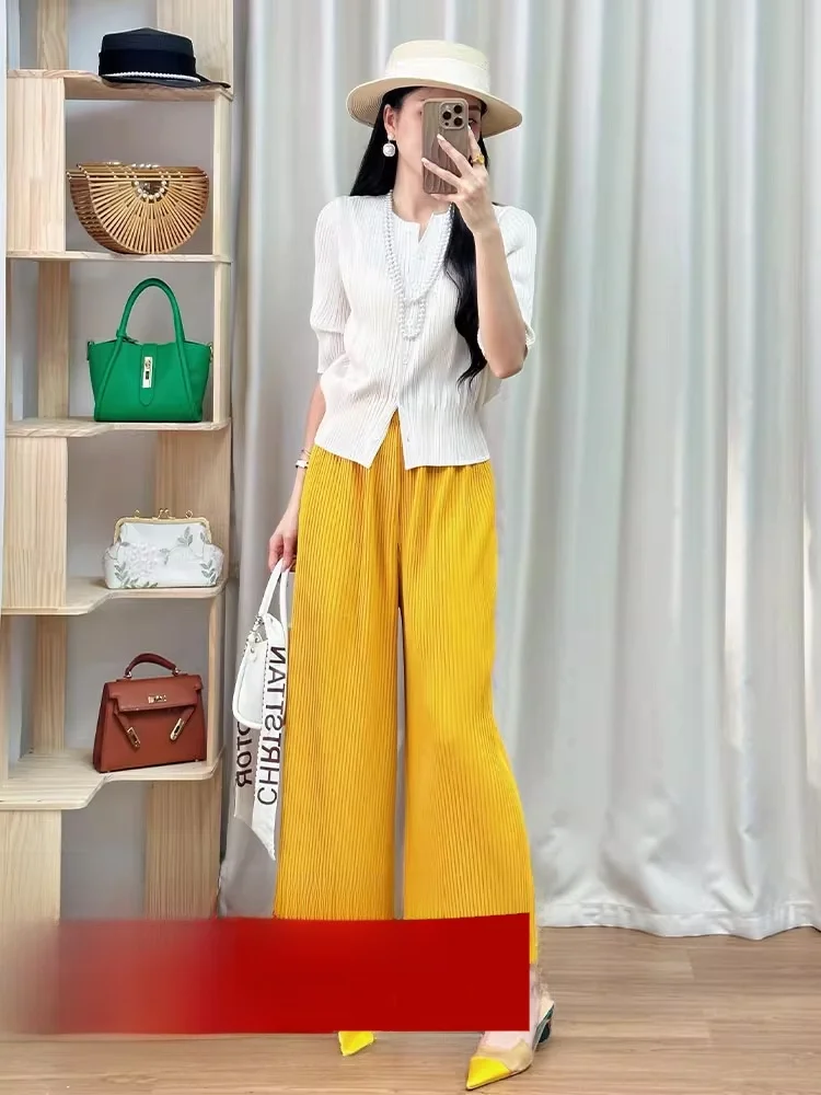 High Waist Yellow Pants And White Top Women's Fashion Set Summer Season Polyester Fabric round Neck Short Sleeve Outfit
High Waist Yellow Pants And White Top Women's Fashion Set Summer Season Polyester Fabric round Neck Short Sleeve Outfit