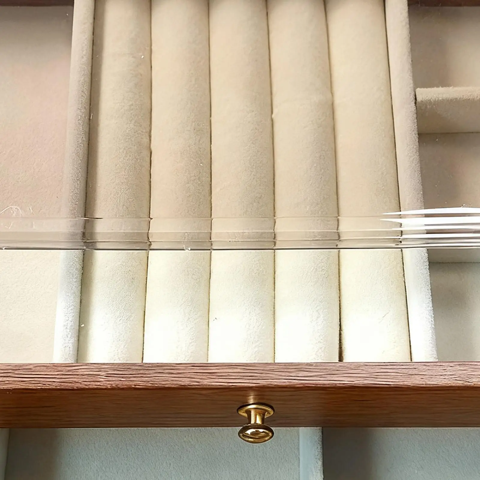 Деревянная шкатулка для драгоценностей, многослойный деревянный футляр для браслета, футляр для ювелирных изделий для женщин, мам и девочек, домашний шкаф, туалетный столик, комната для макияжа
Деревянная шкатулка для драгоценностей, многослойный деревянный футляр для браслета, футляр для ювелирных изделий для женщин, мам и девочек, домашний шкаф, туалетный столик, комната для макияжа