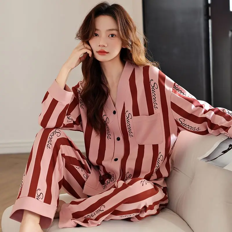 Pyjamas Women 100% Cotton Pajamas Women's Spring and Autumn Long-sleeved Loose and Sweet Set Loungewear Women Plue size 2pcs
Pyjamas Women 100% Cotton Pajamas Women's Spring and Autumn Long-sleeved Loose and Sweet Set Loungewear Women Plue size 2pcs