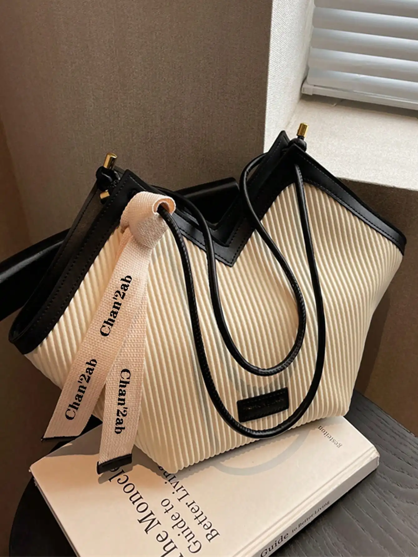 Cream Pleated Top-Handle Tote Bag with Black Trim for Office & Casual Wear
Cream Pleated Top-Handle Tote Bag with Black Trim for Office & Casual Wear