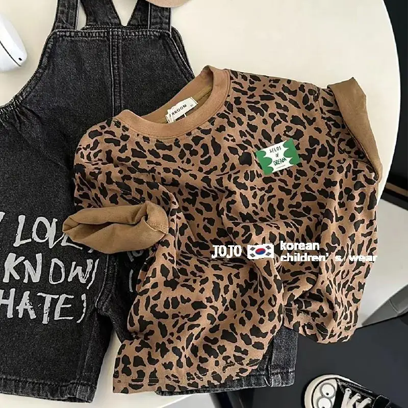 Korean Children Clothing Boys and Girls Leopard Print Short Sleeved T-shirt 2024 Summer New Children Casual Baby Top Versatile
Korean Children Clothing Boys and Girls Leopard Print Short Sleeved T-shirt 2024 Summer New Children Casual Baby Top Versatile